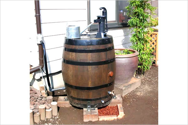 ウイスキー樽雨水タンク樽王250リットル